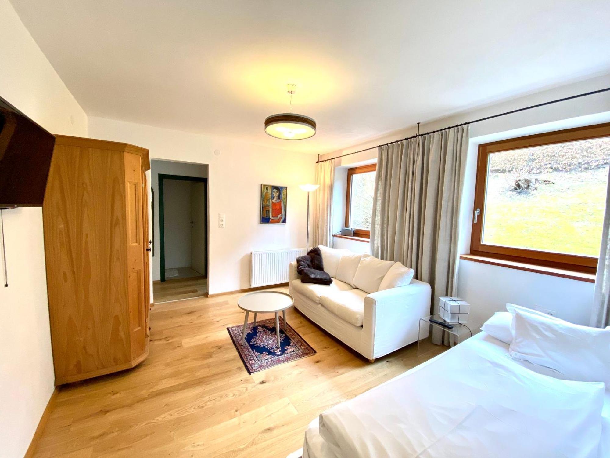 Appartements Greier Telfes im Stubai Oda fotoğraf