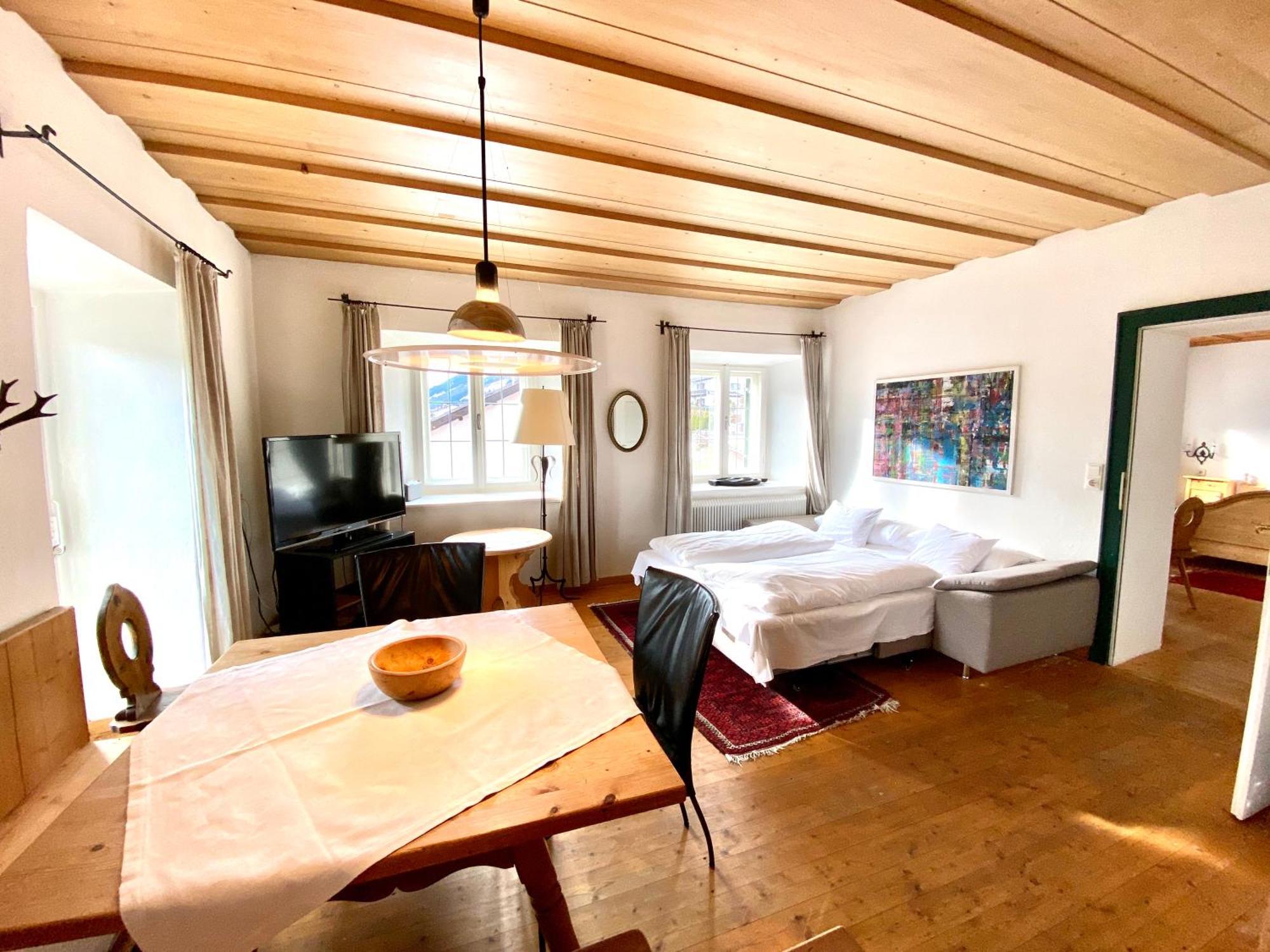 Appartements Greier Telfes im Stubai Oda fotoğraf